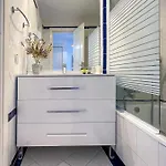Oleholidays 132 Romana Playa Vista Al Mar Apartment Marbella