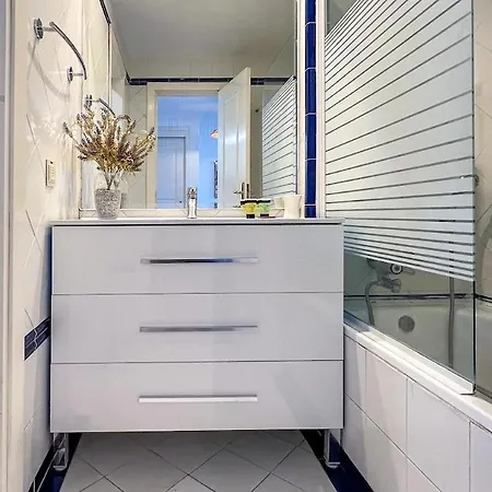 Oleholidays 132 Romana Playa Vista Al Mar Апартаменты Марбелья