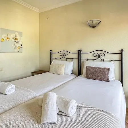Oleholidays 132 Romana Playa Vista Al Mar Apartament Marbella